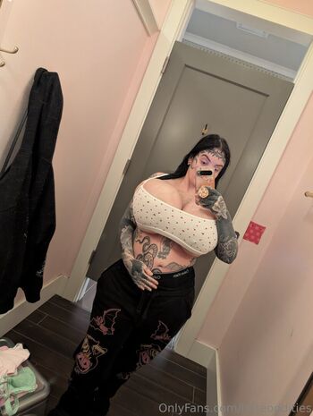 🔥 Lotteoddities leaked private photo uncensored full