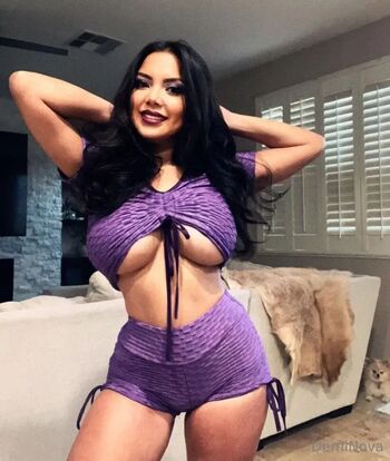 🔥 Lovedeminova leaked private photo uncensored full