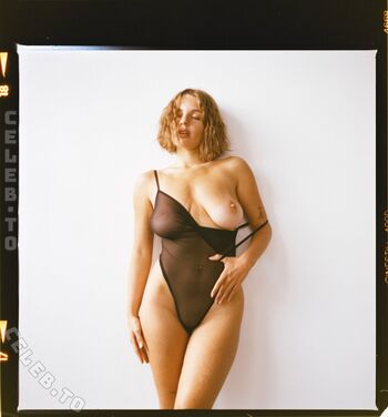 🔥 Lyubovvomne page leaked private photo uncensored full