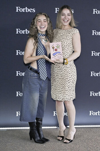 🔥 Madelyn cline leaked private photo uncensored full