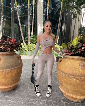 🔥 Malu trevejo  page leaked private photo uncensored full