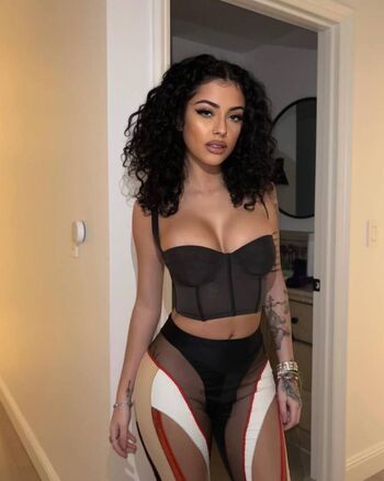 🔥 Malu trevejo  page leaked private photo uncensored full