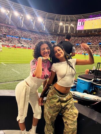 🔥 Malu trevejo leaked private photo uncensored full