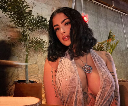 🔥 Malu trevejo  page leaked private photo uncensored full