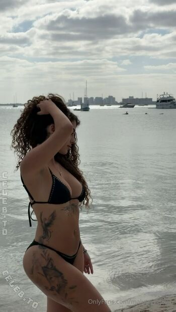 🔥 Malu trevejo  page leaked private photo uncensored full