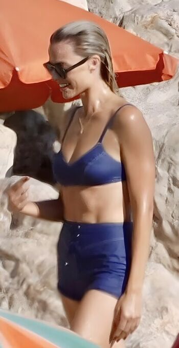 🔥 Margot robbie leaked private photo uncensored full