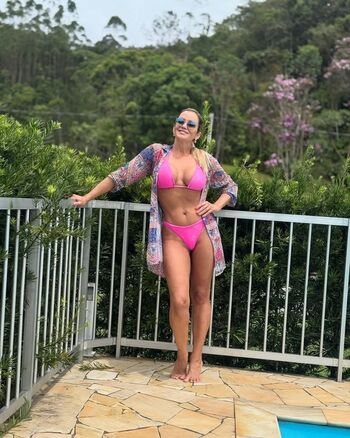 🔥 Mature women page leaked private photo uncensored full