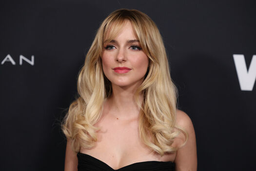 🔥 Mckenna grace  page leaked private photo uncensored full