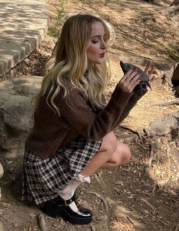 🔥 Mckenna grace  page leaked private photo uncensored full