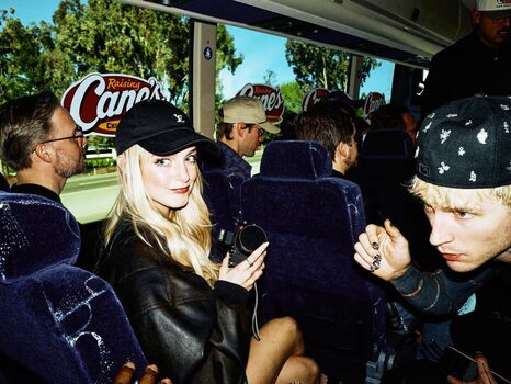 🔥 Mckenna grace  page leaked private photo uncensored full