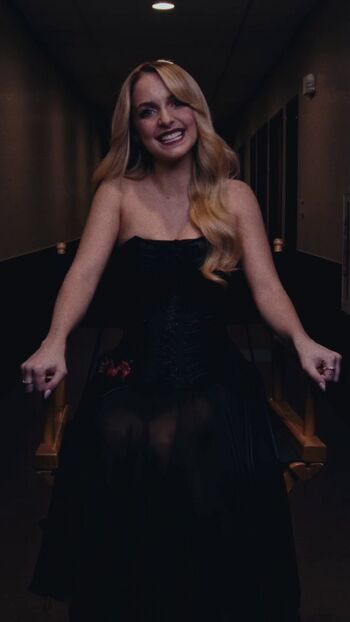 🔥 Mckenna grace  page leaked private photo uncensored full