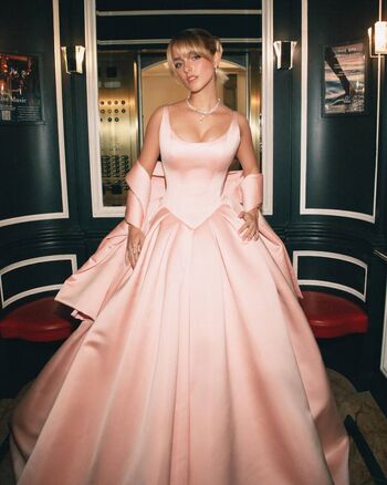 🔥 Mckenna grace  page leaked private photo uncensored full