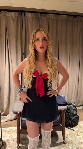 🔥 Mckenna grace  page leaked private photo uncensored full