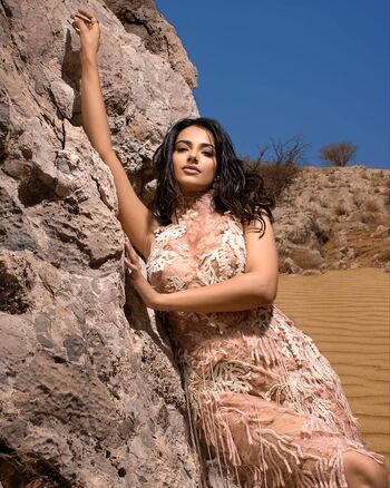 🔥 Meenakshi chaud leaked private photo uncensored full