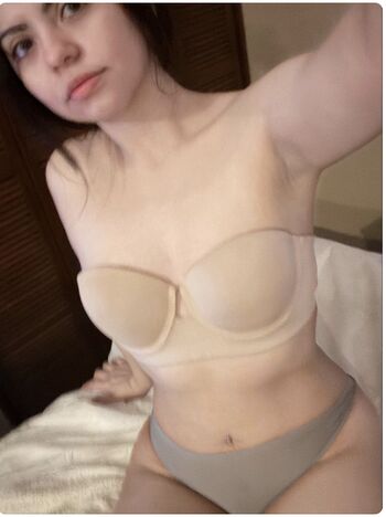 🔥 Mia basanes page leaked private photo uncensored full