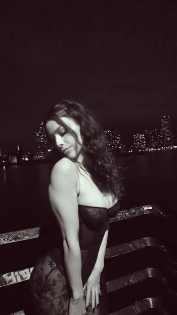 🔥 Mia wynn page leaked private photo uncensored full