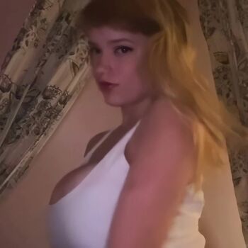 🔥 Mikahhlynn page leaked private photo uncensored full