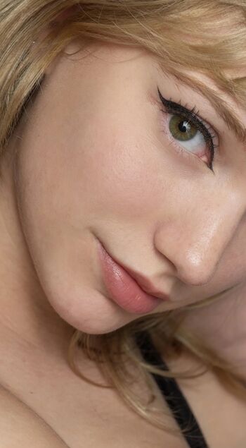 🔥 Mikahhlynn page leaked private photo uncensored full