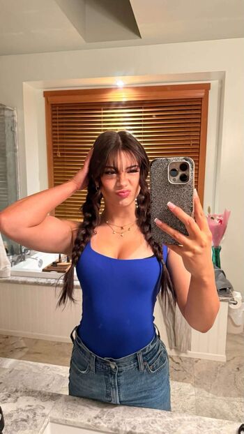 🔥 Mikayla campinos  page leaked private photo uncensored full