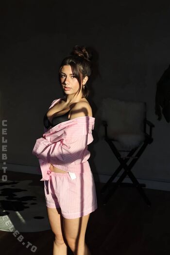 🔥 Mikayla campinos  page leaked private photo uncensored full