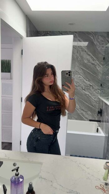 🔥 Mikayla campinos  page leaked private photo uncensored full