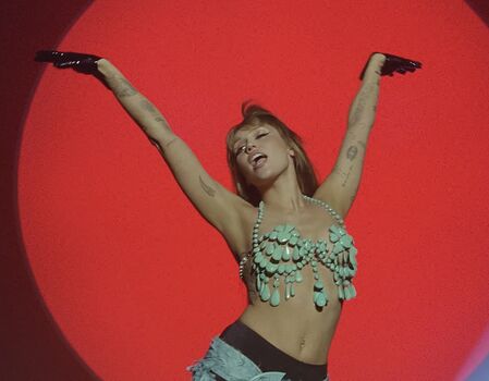 🔥 Miley cyrus page leaked private photo uncensored full