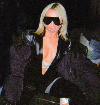 🔥 Miley cyrus page leaked private photo uncensored full