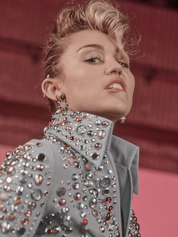 🔥 Miley cyrus page leaked private photo uncensored full