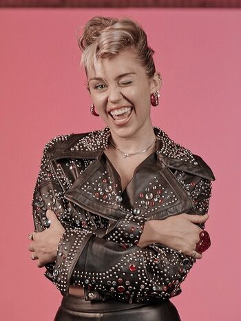 🔥 Miley cyrus page leaked private photo uncensored full