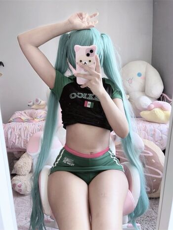 🔥 Milkiewaifu leaked private photo uncensored full