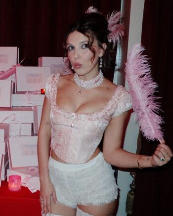 🔥 Millie bobby brown page leaked private photo uncensored full