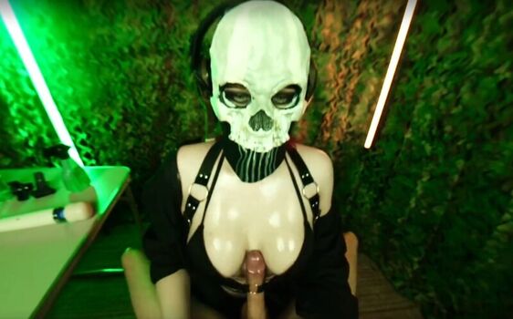 🔥 Mollyredwolf page leaked private photo uncensored full