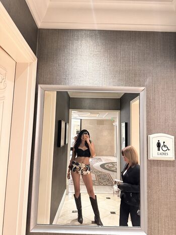 🔥 Mooneh leaked private photo uncensored full