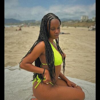 🔥 Nia sondaya page leaked private photo uncensored full