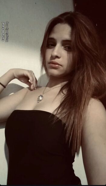 🔥 Novinhas com peitos pequenos leaked private photo uncensored full