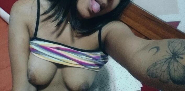 🔥 Novinhas com peitos pequenos page leaked private photo uncensored full