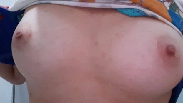 🔥 Novinhas com peitos pequenos leaked private photo uncensored full