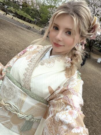 🔥 Peachmilky  page leaked private photo uncensored full