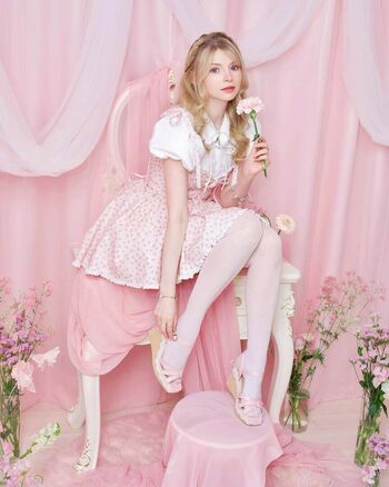 🔥 Peachmilky  page leaked private photo uncensored full