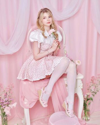 🔥 Peachmilky  page leaked private photo uncensored full