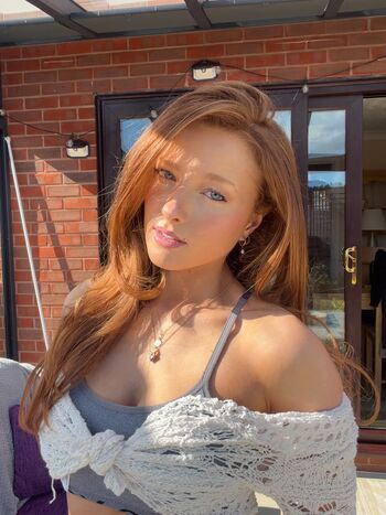 🔥 Pheobeisginger page leaked private photo uncensored full