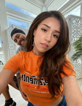 🔥 Pokimane  page leaked private photo uncensored full