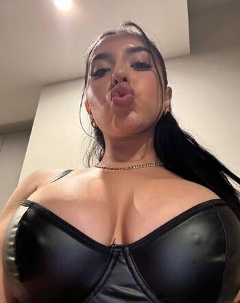 🔥 Prisy montoya  page leaked private photo uncensored full