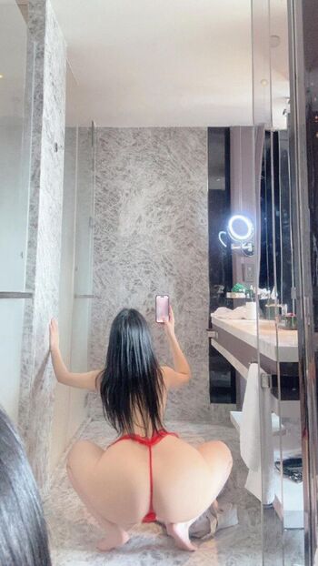 🔥 Qiaoniutt  page leaked private photo uncensored full