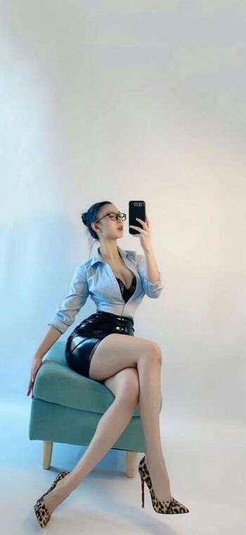 🔥 Qiaoniutt  page leaked private photo uncensored full
