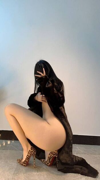 🔥 Qiaoniutt  page leaked private photo uncensored full
