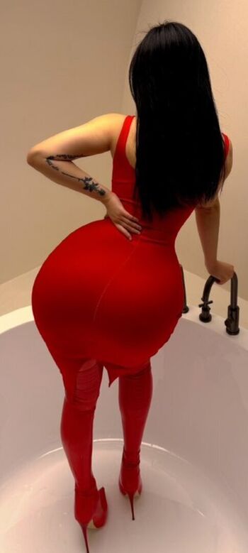 🔥 Qiaoniutt  page leaked private photo uncensored full