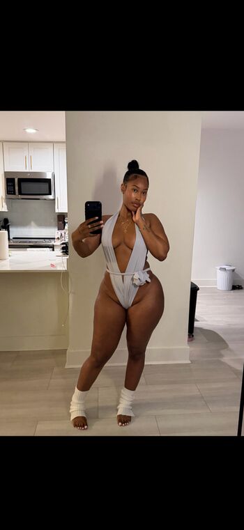 🔥 Realkeylamarie leaked private photo uncensored full