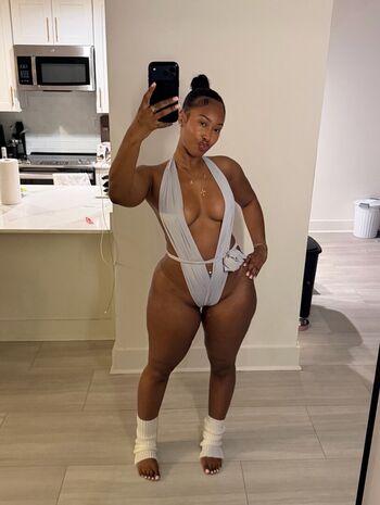 🔥 Realkeylamarie leaked private photo uncensored full