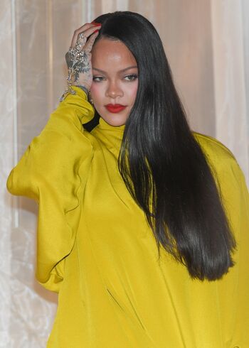 🔥 Rihanna  page leaked private photo uncensored full